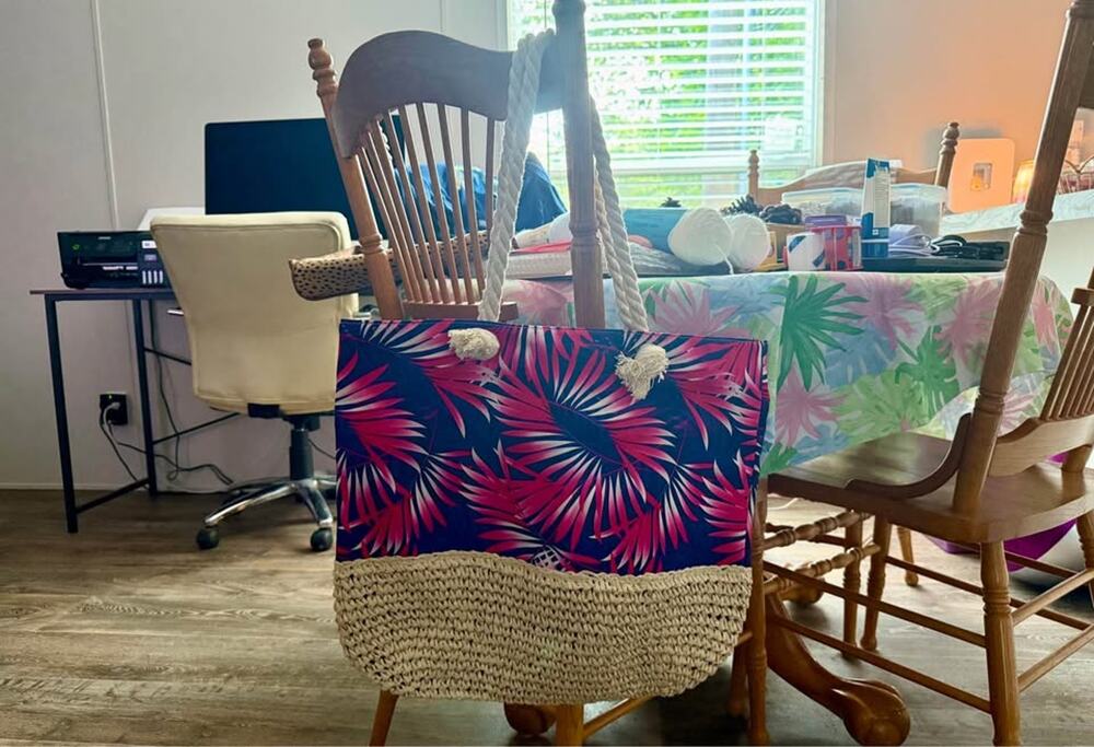 NWT Sunsations Tropical-Print Beach Tote Bag